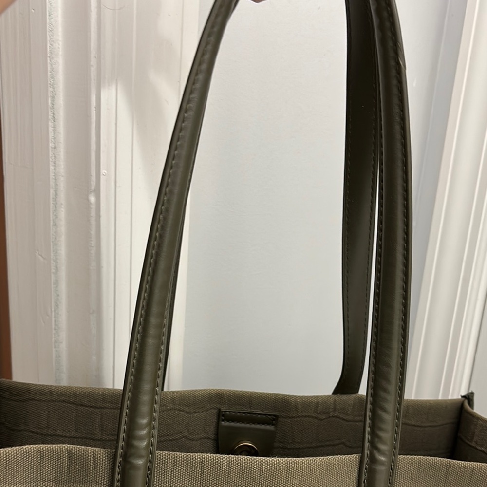 Olive Green Tote Bag spacious - Picture 2 of 4